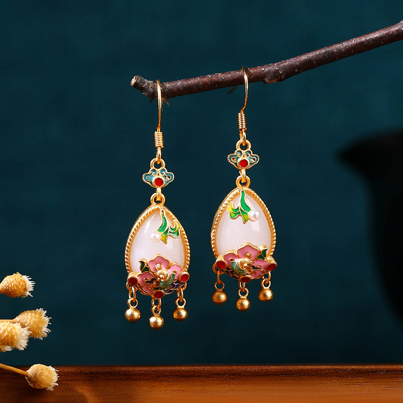 Gold Plated Jewelry - Серьги с натуральным нефритом в форме