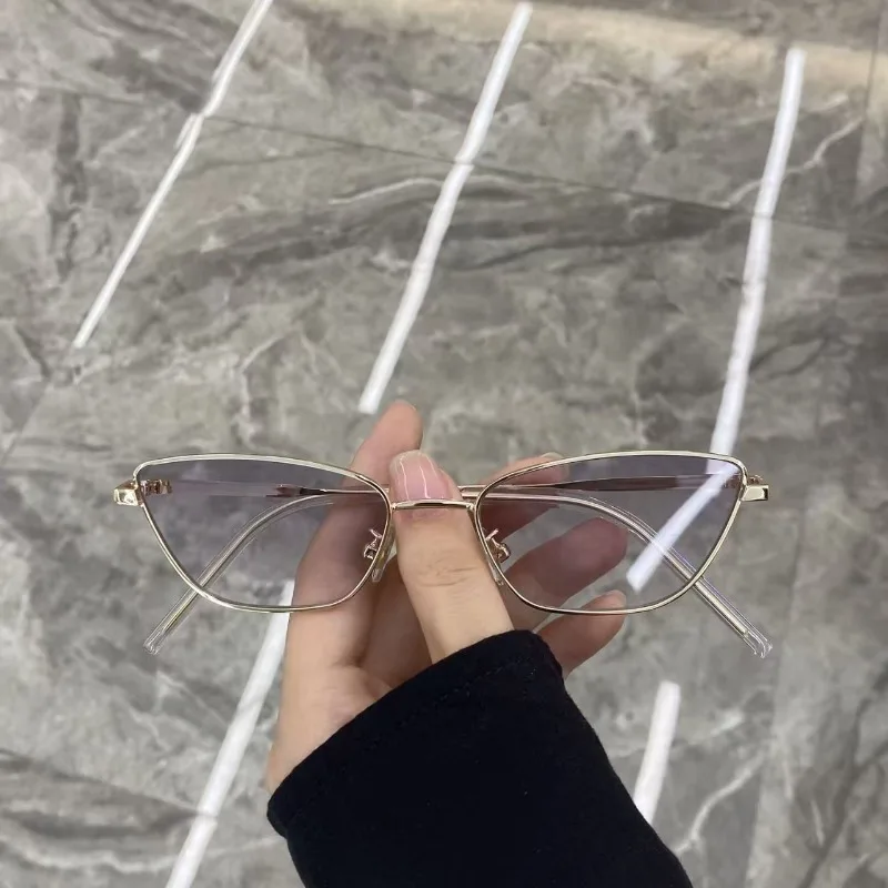 Designer Sunglasses - Винтажные солнцезащитные очки в небольшой оправе,