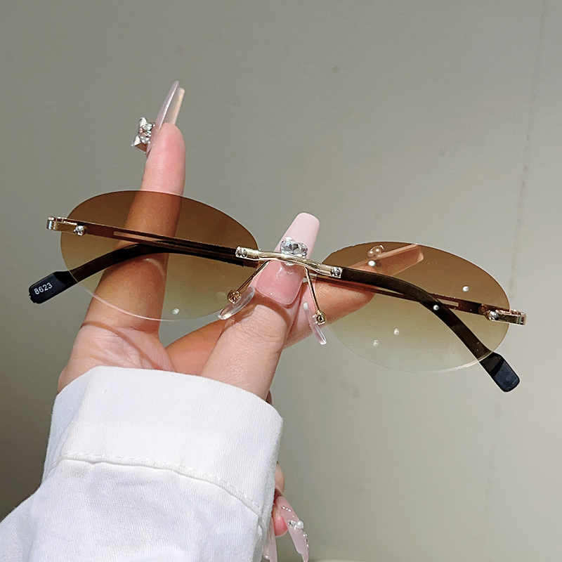 Безободковые овальные солнцеза – обзор и цена Designer Sunglasses