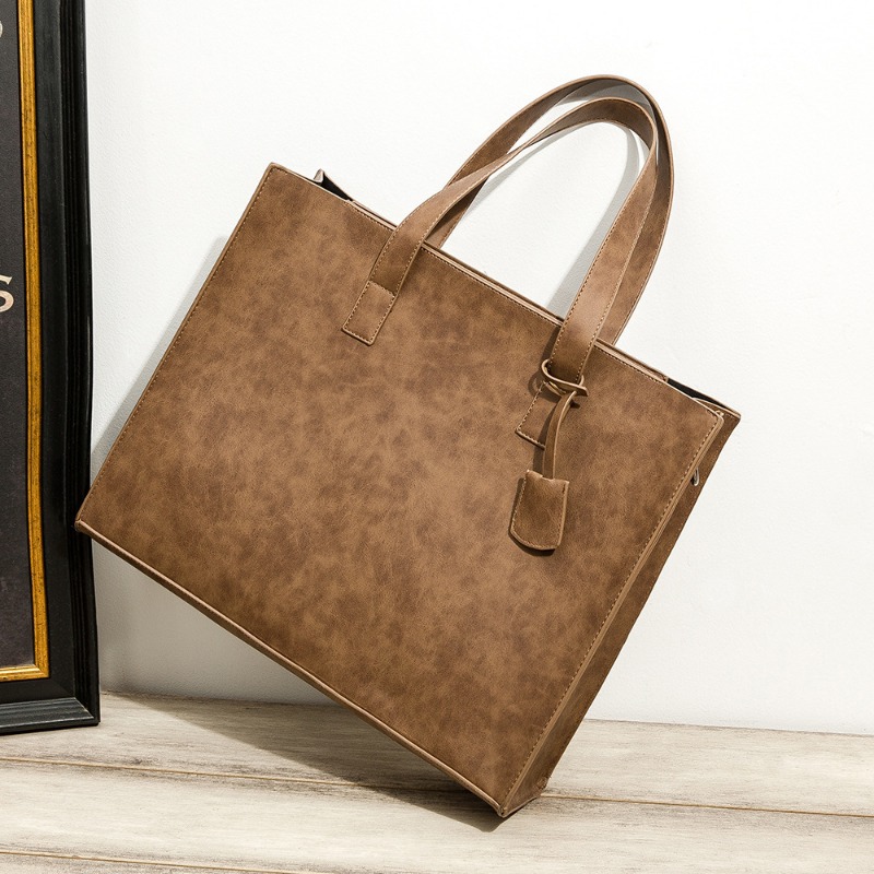 Новая мужская сумка 2026 года  – обзор и цена Leather Briefcase