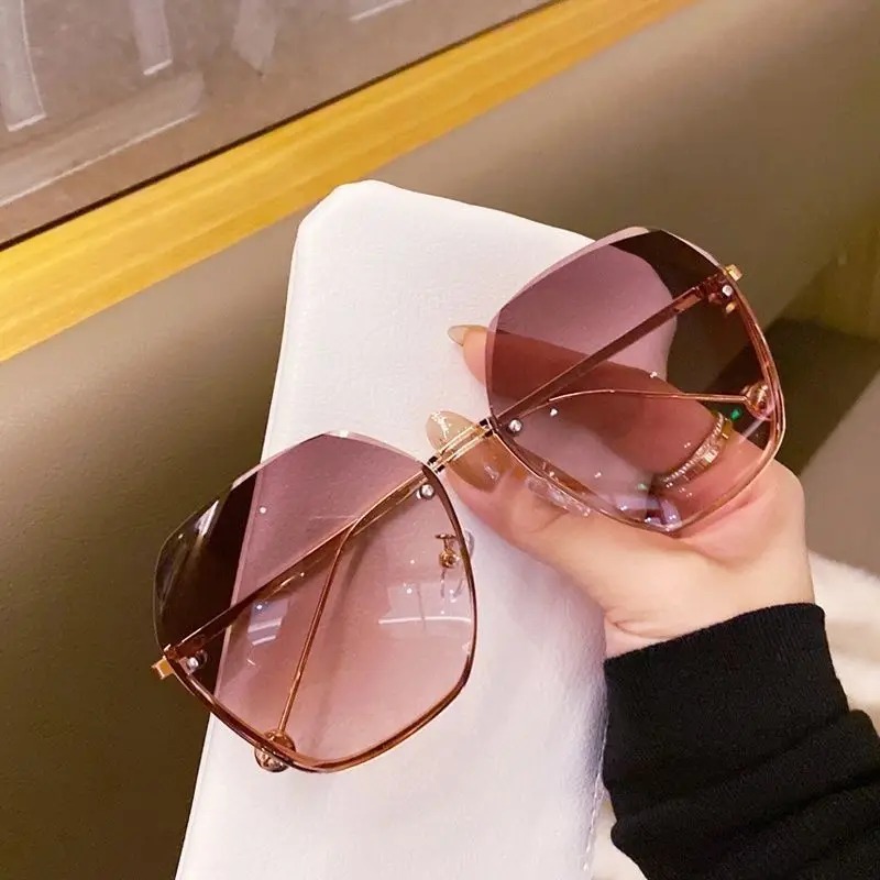 Брендовые дизайнерские модные  – обзор и цена Designer Sunglasses