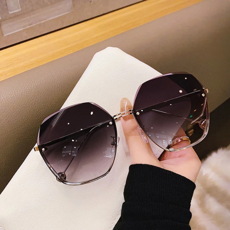 Брендовые дизайнерские модные  – обзор и цена Designer Sunglasses