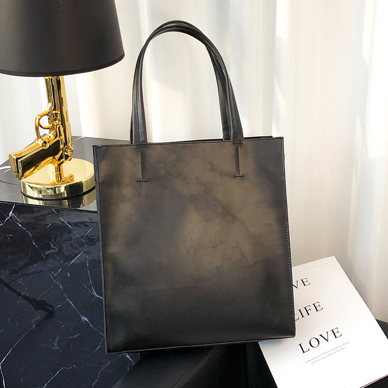Минималистичная кожаная сумка  – обзор и цена Leather Briefcase